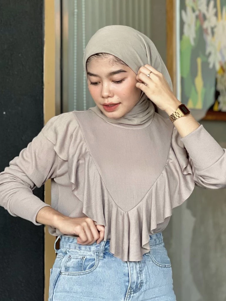 Kaos Lengan Panjang Rumbai / Knit Ruffle / blouse Korean raffle rib premium