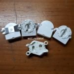 Fitting Lampu/kaki TL RM