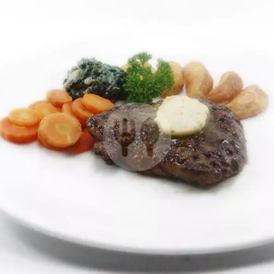 Tenderloin with Cafe de Paris Local