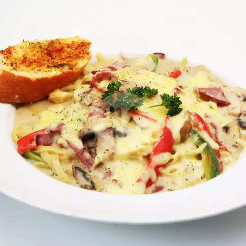 Fettuccine Au Gratin