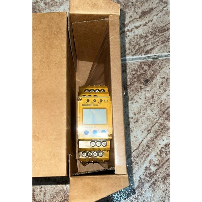 BENDER IR420-D4-2 INSULATION MONITOR DEVICE IR420