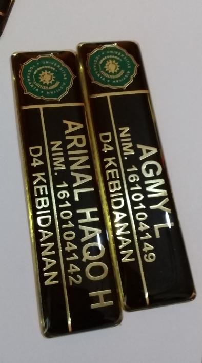 Name Tag polos BACKGROUND BLACK & GOLD (PROMO)