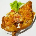 Ayam Penyet ( Dada / Paha )