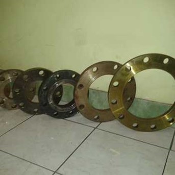 Flange Saluran Pipa