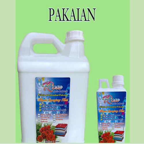 Pelicin dan pewangi pakaian Aroma Downy black 1 Liter -5 Liter